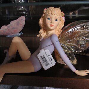 Stone Garden Young Fairy w/ Butterfly Shelf Sitter **flawed**